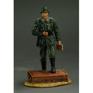 WW2 German artillery commander GER014